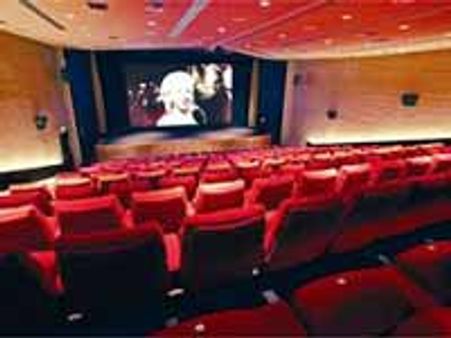 బ్రిటీషు అకాడమీ ఫిల్మ్ అవార్డుల నామినేషన్స్ లో దూసుకుపోతున్న హీరో