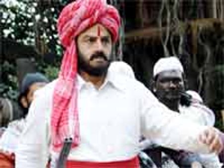 పరమవీర చక్ర’కు జాతీయ అవార్డ్ అంటే నవ్వుతున్నారు....!?