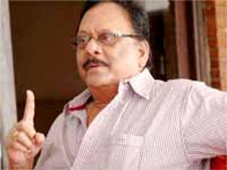 చిరంజీవి తాతను బూతుల నాయుడు అనే వాళ్లం