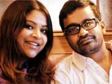 అసెస్టెంట్ ని లైన్ లో పెట్టిన వెంకటేష్ సూపర్ హిట్ డైరక్టర్