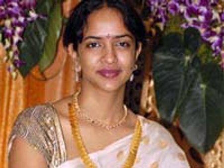 నేను ఎందుకు 'దోంగల ముఠా'లో చేరానంటే...మంచు లక్ష్మీ ప్రసన్న