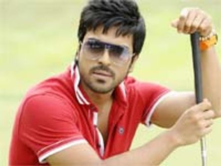 రామ్ చరణ్ తో ఆ రీమేక్ చేయాలని చిరంజీవి ఆలోచన