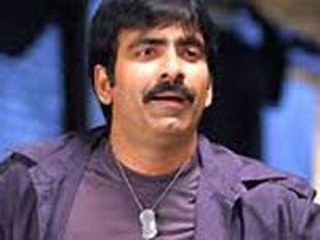 నన్నెవరూ విమర్శించనక్కర్లేదు...రవితేజ