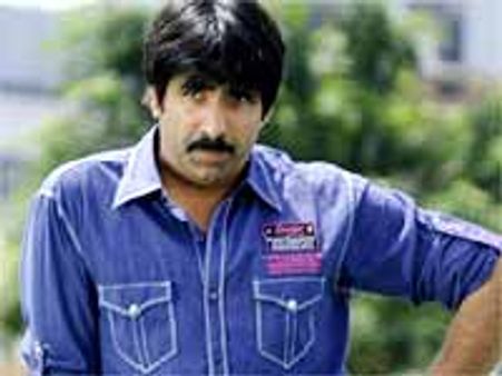 కొంతమంది నోటి దూల అనుకుంటారు..రవితేజ