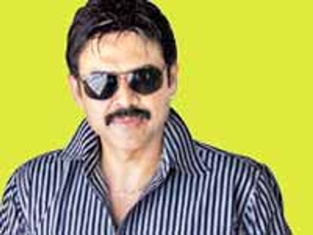 టాలీవుడ్ కెప్టెన్‌గా విక్టరీ వెంకటేష్, కోలీవుడ్ కెప్టెన్‌గా సూర్య