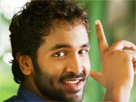 నేనో కిక్‌ బాక్సర్‌ ని...మంచు విష్ణు వర్ధన్