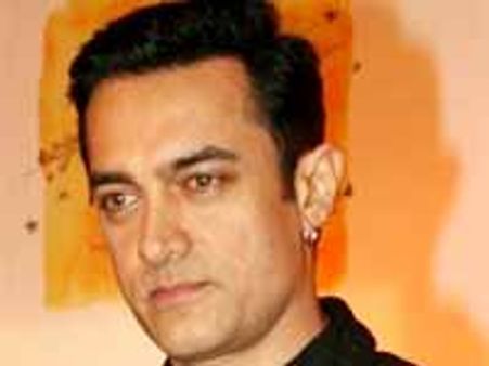 ఆ రీమేక్‌ ఎవరైనా చేస్తే వెంటనే డేట్స్ ఇస్తా..అమీర్ ఖాన్