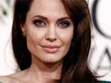 కరేబియన్ అమ్మాయిని దత్తతు తీసుకోవడానికి రంగం సిద్దం: సూపర్ స్టార్