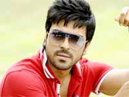 రామ్ చరణ్ తేజ్ కి కౌంటర్ వేసి అల్లు శిరీష్...!?