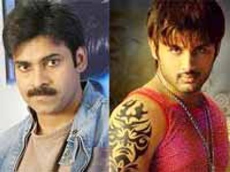 పవన్ కళ్యాణ్ తెలంగాణాలో క్లిక్ అవ్వాలంట్ మెగా స్కెచ్ వేయాల్సిందే..!?