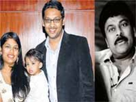 మెగాస్టార్ చిరంజీవి‌ని బ్లాక్ మెయిల్ చేస్తున్న చిన్న అల్లుడు..