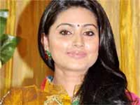 జీవితాంతం చీకట్లో బ్రతికాలంటే కష్టం కదా...స్నేహ