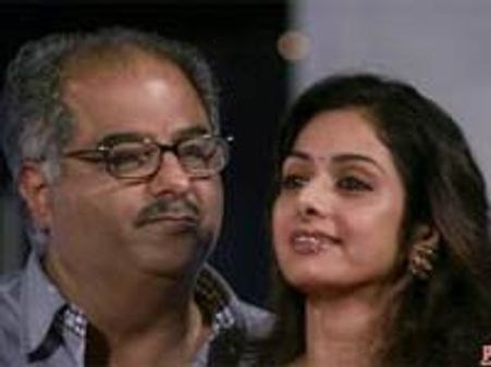 ఆ సినిమాని చూడ్డానికి శ్రీదేవి, బోనీకపూర్ హైదరాబాద్ రాక