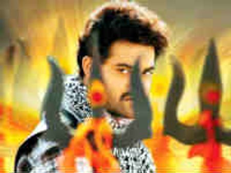 జూ ఎన్టీఆర్ 'శక్తి' లో సూపర్ స్టార్‌కి కీలక స్ధానం