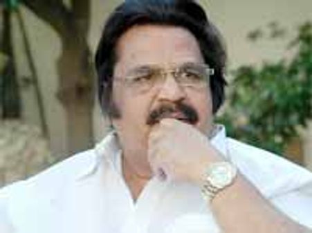 స్టార్ హీరోలపై దాసరి మరో సారి విసుర్లు