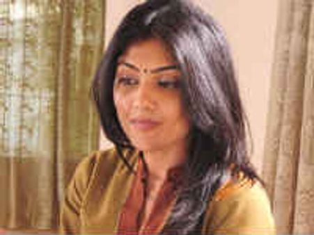 నక్సలిజం బ్యాక్‌డ్రాప్‌లో కమలినీ ముఖర్జీ..డిటేల్స్