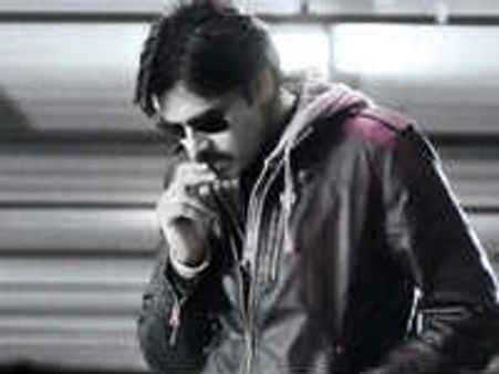 దిల్ రాజుకి నో చెప్పిన పవర్ స్టార్ పవన్ కళ్యాణ్...?