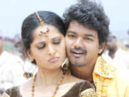 అనుష్క కూడా సేవ్ చేయలేకపోయింది(ట్రేడ్ టాక్)