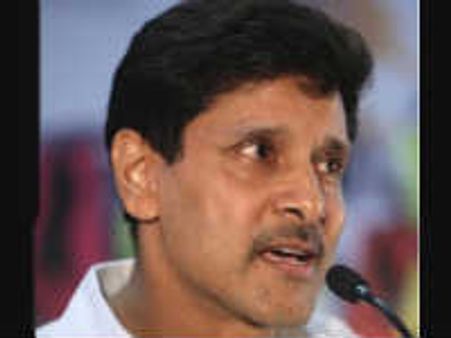 ఇటలీ యూనివర్సిటీ నుండి అపరిచితుడికి డాక్టరేట్...!