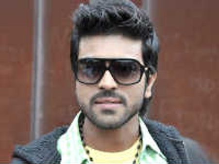 పవన్ కళ్యాణ్ చేయలేనిది రామ్ చరణ్ చేస్తాడా..?