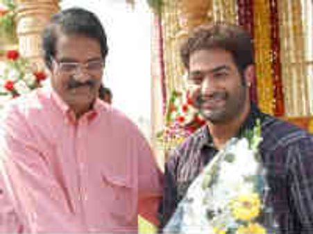 ‘శక్తి’ ఫ్లాప్ అన్నందుకు అశ్వినిదత్ ఆఛానెల్ బ్యాన్ చేయాలంటూ డిమాండ్