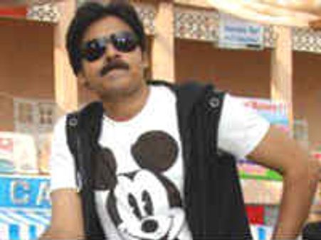 'తీన్ మార్' చిత్రంలో పాజిటివ్, నెగిటివ్ పాయింట్స్ విశ్లేషణ