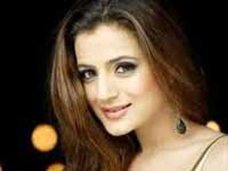 యువరాజ్ సింగ్ తో రిలేషన్ పై క్లారిటీ ఇచ్చిన పవన్ హీరయిన్