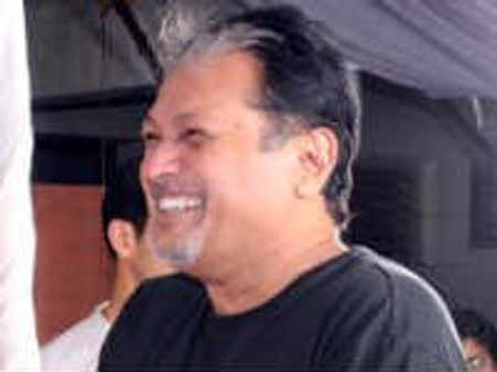 పవన్ ఫ్యాన్స్ అందరూ నా ఇంటిమీదకొస్తారని భయంతో