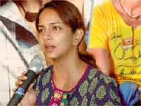 చిరుతో గొడవలు లేవంటున్న మోహన్ బాబు కూతురు లక్ష్మీప్రసన్న