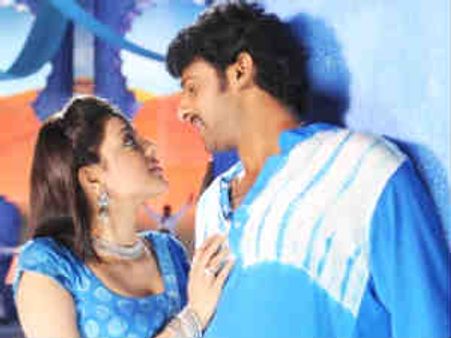 హాట్ అండ్ హిట్ పెయిర్ కి డిమాండ్ బాగా పెరిగింది..