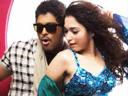 ‘బద్రినాథ్’విడుదలకు ముందే మరోసారి బన్నీతో కమిటైన మిల్కీ బ్యూటి..!