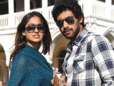 'నేను నా రాక్షసి' సెన్సార్ కట్స్ లో పచ్చి బూతు పదాలు