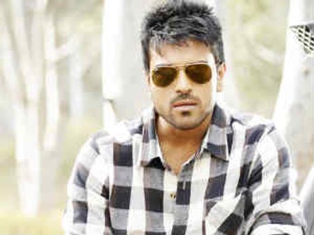 ‘రచ్చ’ కోసం రామ్ చరణ్ కి బెండ్ తీశారట...!