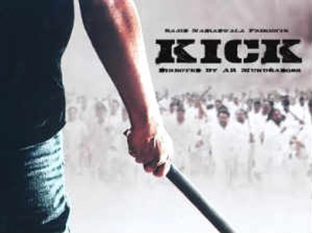 ‘రెడీ’ తో హిట్ కొట్టి ‘కిక్’ రీమేక్ కి సిద్దమైపోయాడు...