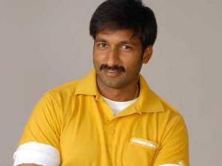 పుట్టిన రోజు సందర్బంగా రూటు మార్చిన గోపీచంద్‌