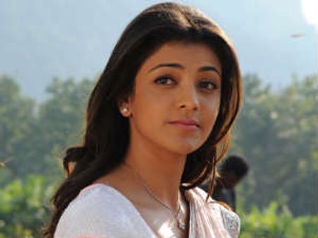 ఎవరితోనూ గొడవలు పడను అంటున్న డార్లింగ్