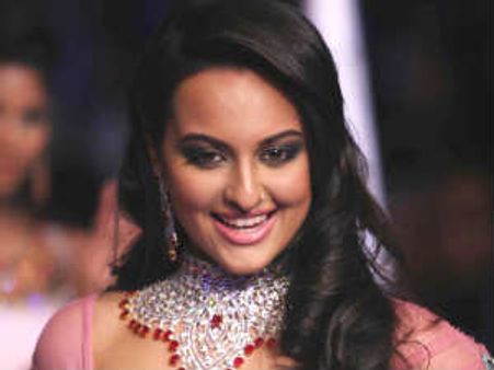 ప్రిన్స్‌పై మనసు పడిన దబాంగ్ గర్ల్ సోనాక్షి సిన్హా