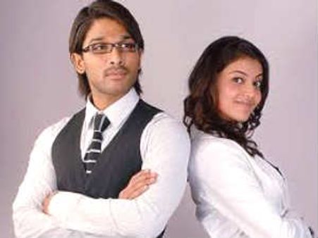 త్రివిక్రమ్ సినిమాకి డోస్ పెంచుతున్న అల్లు అర్జున్...!?