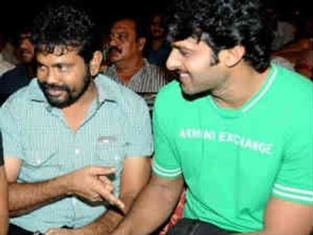 మహేష్ నాంచుడికి బయపడి ప్రభాస్ తో కమిటైన 100% లవ్ డైరెక్టర్..!