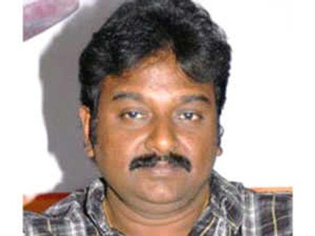 'శక్తి' సినిమా గురించే వివి వినాయిక్ ఆ కామెంట్ చేసింది?