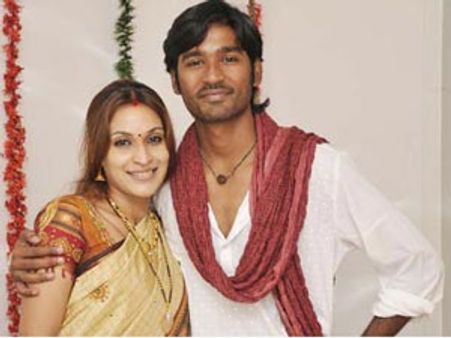 ఒక హీరో కూతురు డైరెక్షన్ లో మరో స్టార్ కూతురు హీరోయిన్..!?