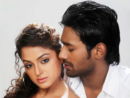 36 గంటల ప్రేమ ప్రయాణం