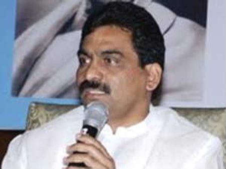 ఆందోళన చేస్తే భయపడతాననుకున్నారా: వర్మ