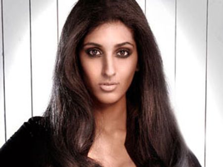 ఆమెనే రాజమౌళి, ప్రభాస్ సినిమాకి?