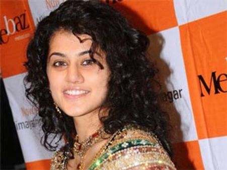 ఆ రొమాంటిక్ ఛాన్స్ మళ్ళీ వస్తుంది: తాప్సీ