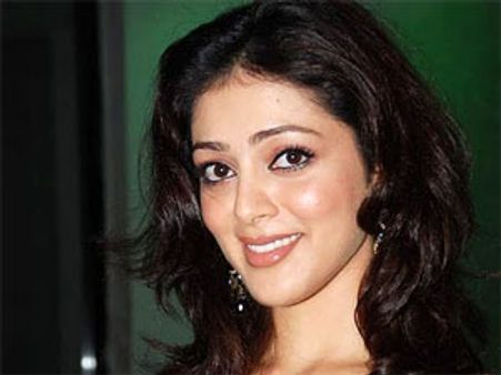 త్రిష రెండు కోట్ల డిమాండ్ తో మిల్టన్ కి ఛాన్స్...!?