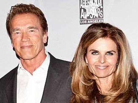 ‘టెర్మినేటర్’ హిరో మూడుముక్కలాట..!!