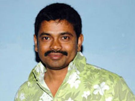 కాంట్రాక్ట్ లో ఇరుక్కపోయిన సుకుమార్