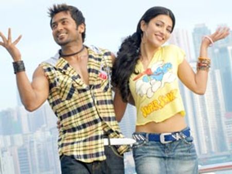 సూర్య వెరైటీనెస్ 'సెవెంత్ సెన్స్'..!