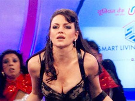 ఇక్కడ బట్టలిప్పితేనే అవకాశాలు : యానాగుప్తా